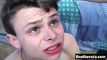 Hot, Twins, Gay, Family, Caught, Taboo, Stepbrothers, Step-brother, Step-cousins, Step-brothers, Fam - Gay - 2025 - Steamy - Scene - Video 2912588
