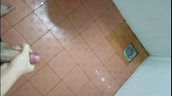 Anh trai thủ d_m bắn tinh cực ph_