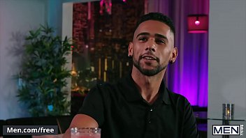 (addison Graham, Ricky Daniels) - It Pays To Get Laid Bareback - Men.com