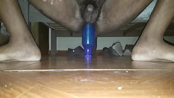 Huge Dildo #1 Tão Grosso Que Gozei Gostoso