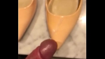 Paja En Los Zapatos De Mi Suegra