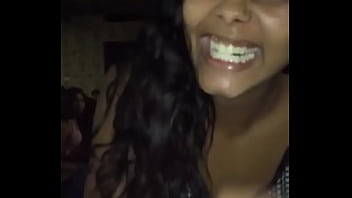 Vagabunda Mostrando A Buceta No Baile Do Ar____o Em Belo Horizonte Mg