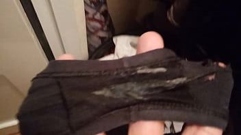 Smelling Dirty Panties - blonde, blowjob, panties, big-ass, small-tits, soloboy - Video 2921627