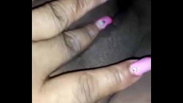 Madura Me Envia Video Metiendose Dedo