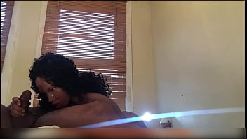 Facefuck 69 And Headlock To This Bitch