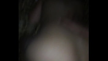 Comendo A Loirinha Na Calada