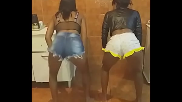 Novinhas-gostosas-sentando, Gostosa-rebolando-a-bunda - Unknown - 2025 - Wild - Scene - Video 2905538