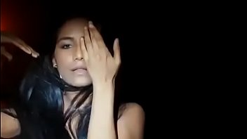 Poonam Pandey Night Dancer