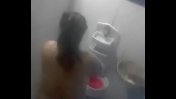 Espiando En El Baño - porno, shemale, mom, big-cock - Video 2928851