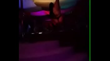 Teibolera Mexicana En El Tubo Bailando Lapdance Striper