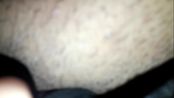 Le grabó la vagina va mi tía .