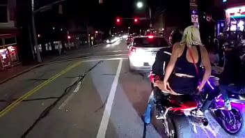 Calcinha, Saia, Moto - Unknown - 2025 - Wild - Experience - Video 2974182