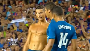 Cr7 Tem Cara De Macho Brabo. Seria Uma Puta Pra Ele Na Cama. Queria Ser Esculachada Por Ele. Macho Irresistível