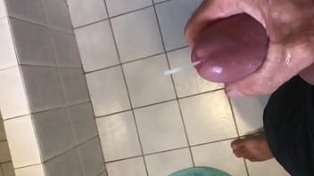 Slow Motion Cumshot - cumshot, cum, cock, handjob, closeup, squirt, masturbation, POV, masturbate, soloboy - Video 2972980