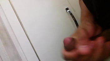Punheta No Trabalho - handjob, gay, black-cock - Video 2924157