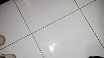 Upskirt Madurita Marcelita