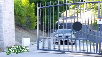 Wasted Stepmom Seduces Stepson In His Bedroom