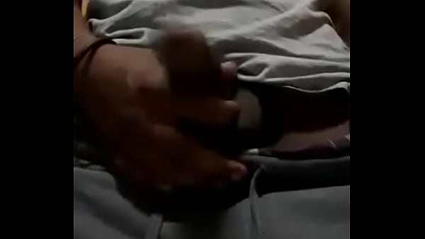 Hetero Engañado - gay, hetero, gay-porn, gay-masturbation - Video 2912236