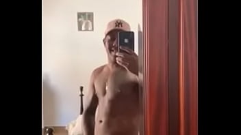 Rivieverson Felix Influencer Dotado Mostrando A Rola