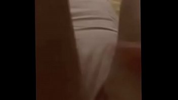 Cristina Se Masturba Solita En Su Cuarto Que Lindas Tetas Tiene