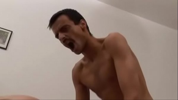 Romanian.sex.kittens