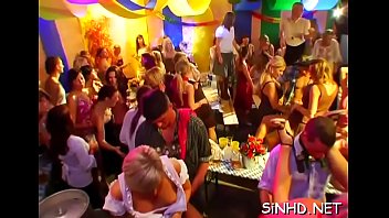 Explosive Fuck Party - hardcore, blowjob, party, orgy, group-sex - Video 2699306