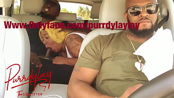 Uber Driver Wifes Sucks Stranger