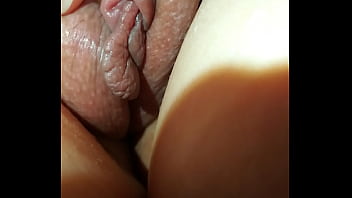 Joy Batendo Uma Siririca