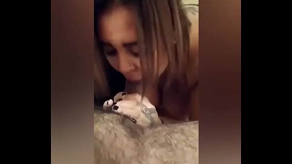 Tetona Mexicana Mamando Verga 2