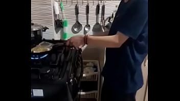 Narizoncita Se Por Dejarle Comer Su Huevito