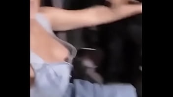 Lindo Escote De Cecilia Galeano Se Le Ven Sus Bubys Hermosas