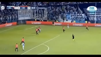 El Chelo Diaz Se Coje A Independiente Con 9 Jugadores