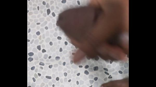 Long Waye In The Shower Masterbating