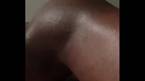 Come On Girls Come And F*** This Ass