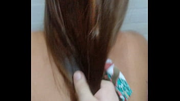 Comendo Coroa Rabuda