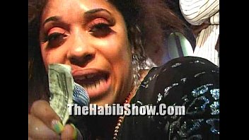 Pink And Roxy Reynolds Exposed