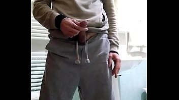 E Mentre Sono Al Cesso. Vi Faccio Un_offerta Che Non Potrete Rifiutare.questa Estate 2020 Tutti In Giappone.