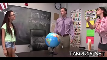 Prurient Roxanne Rae Gets Super Wet