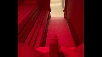 Sauna Masturbation