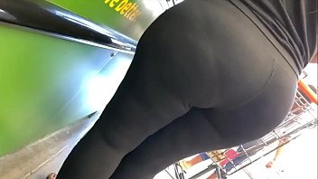 Big-ass, Voyeur, Madura, Culote - Big_ass - 2025 - Incredible - Show - Video 2941806