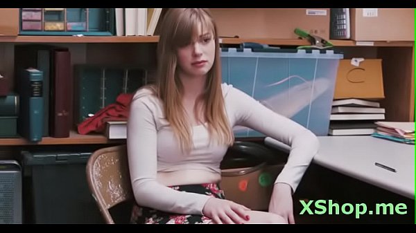 Curvaceous Teen Dolly Leigh Gets Amazed By Big Love Rocket