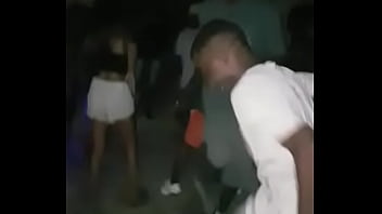 Novinho Botando Pra Fude Na Dança
