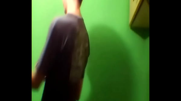 Puta Culona Baila Para La Cámara (termina Sexual)