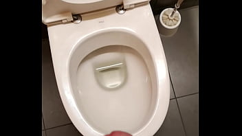 Gay, Toilet, Wc - Gay - 2025 - Passionate - Show - Video 2879292