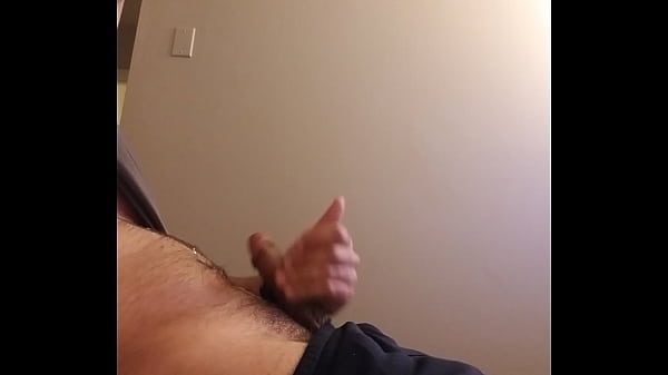 Gay Man Jerks Off To Porn