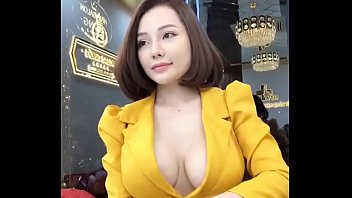 Sexy Vietnamese C_ ấy là ai?