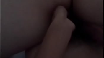 Móc lồn đ_m khuya