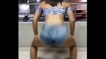 Duvido Nao Gozar Com Essa Novinha Dancando Gostoso