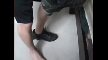 Gozando No Meu Nike Shoxe Nz