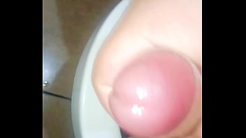 Batendo Uma Até Gozar - masturbation, gay, masturbando, punheta, gozando, batendo, ejaculando - Video 2846738